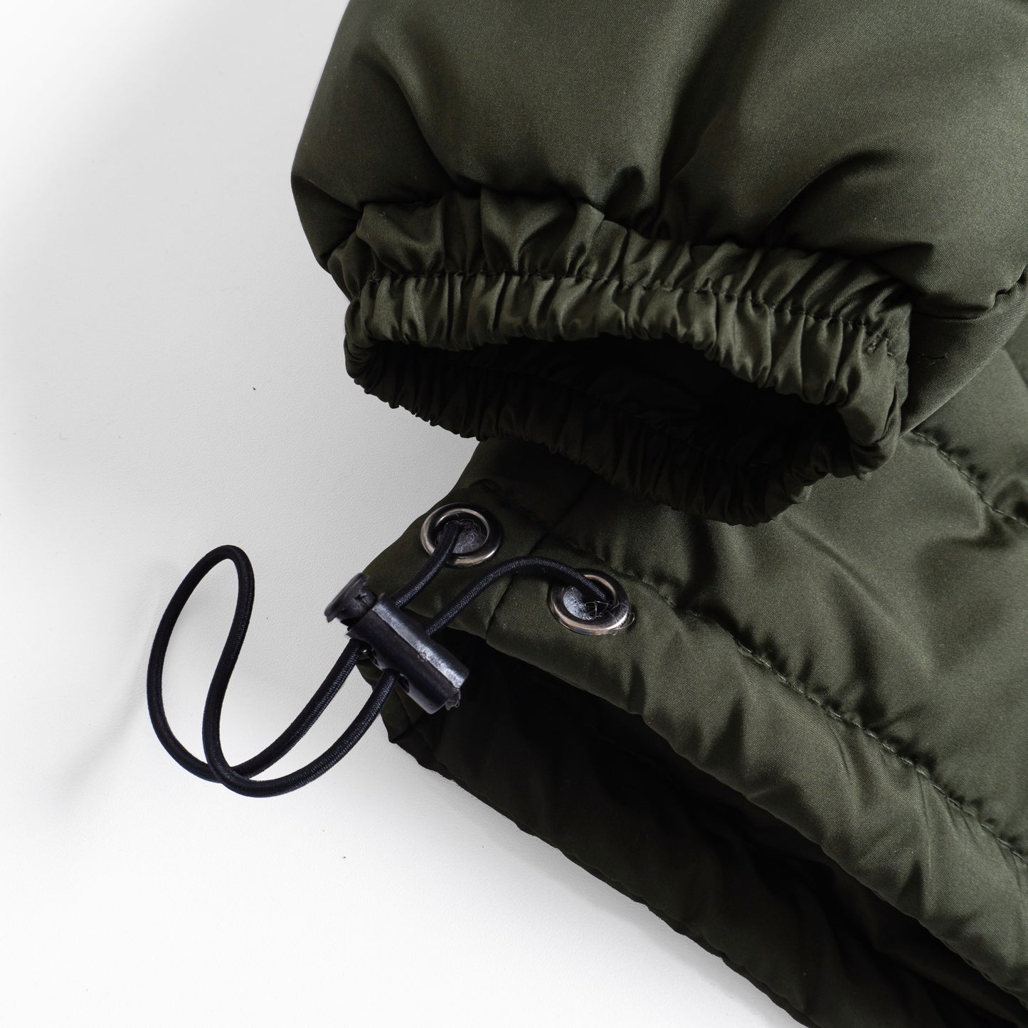 LUNE PUFFER JACKET OLIVE GREEN