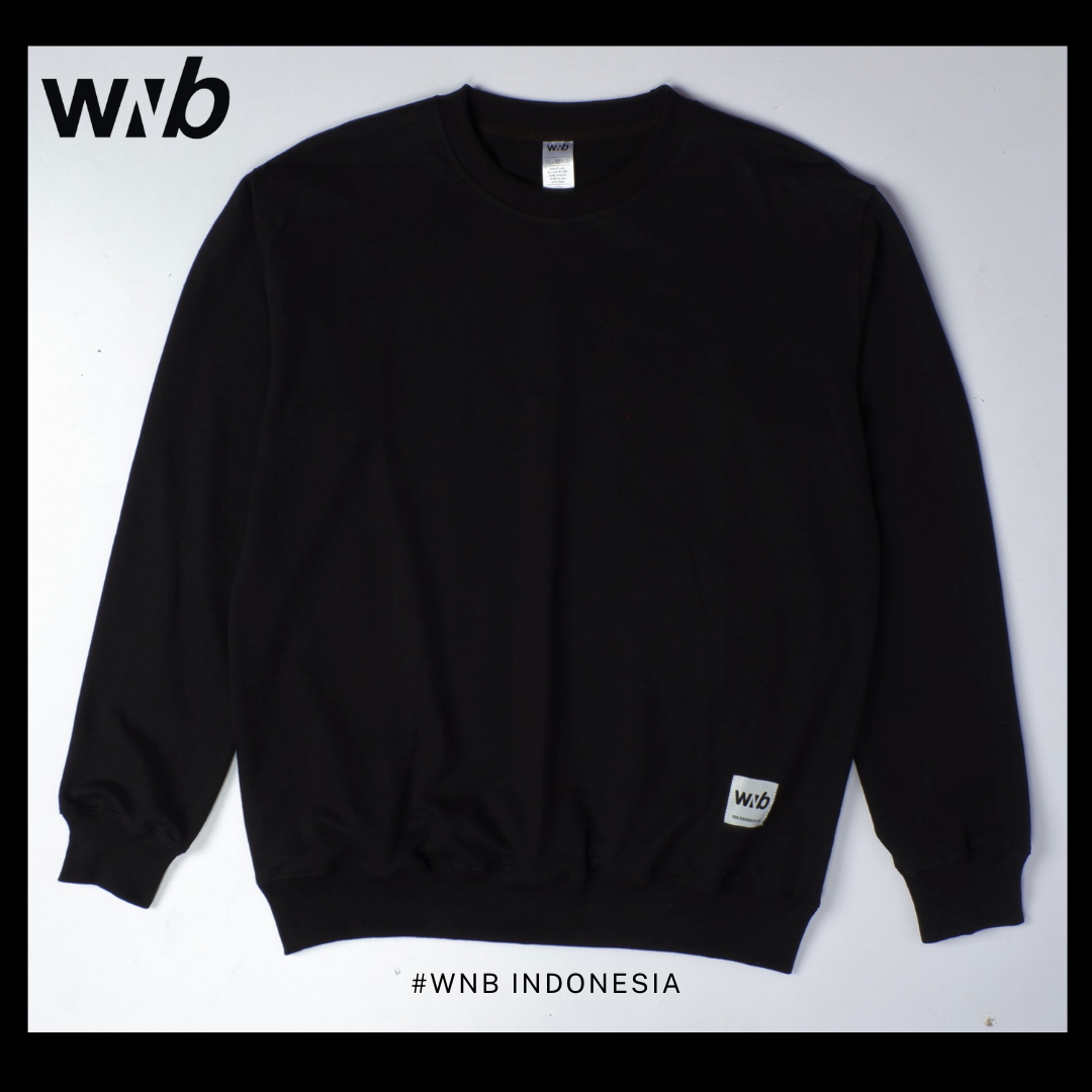 BASIC CREWNECK BLACK